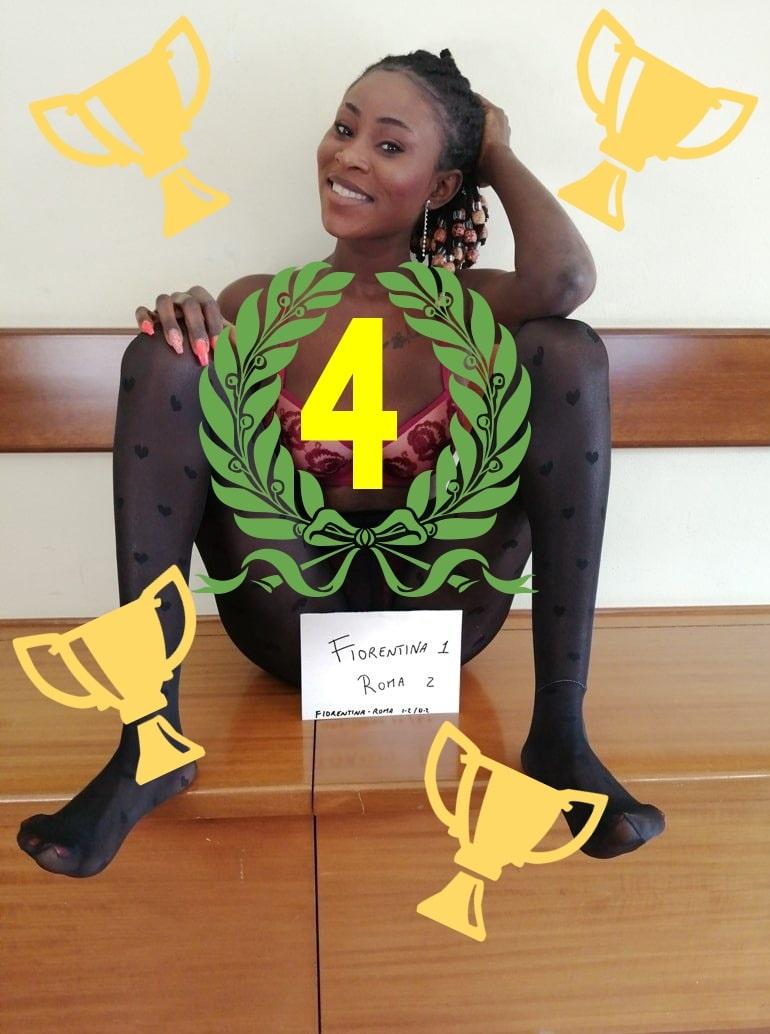 Quarto pronostico vincente per Silvia Ehigie, la sexy tipster più famosa d'Italia. Quarto pronostico vincente per Silvia Ehigie, la sexy tipster più famosa d'Italia.